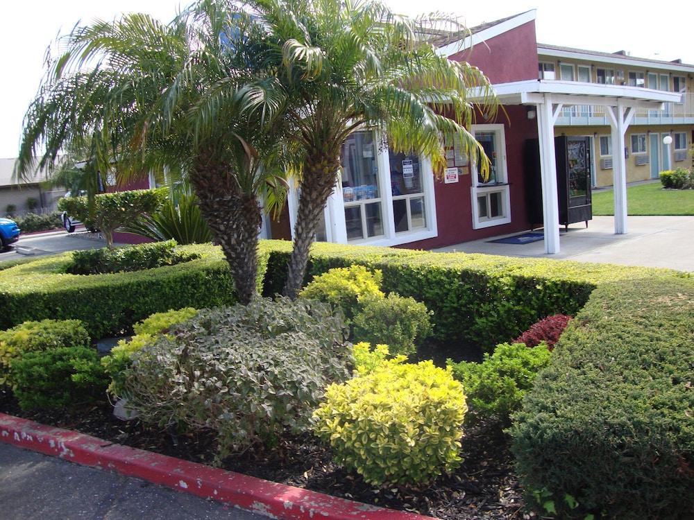 Oasis Sacramento- Elk Grove Motel