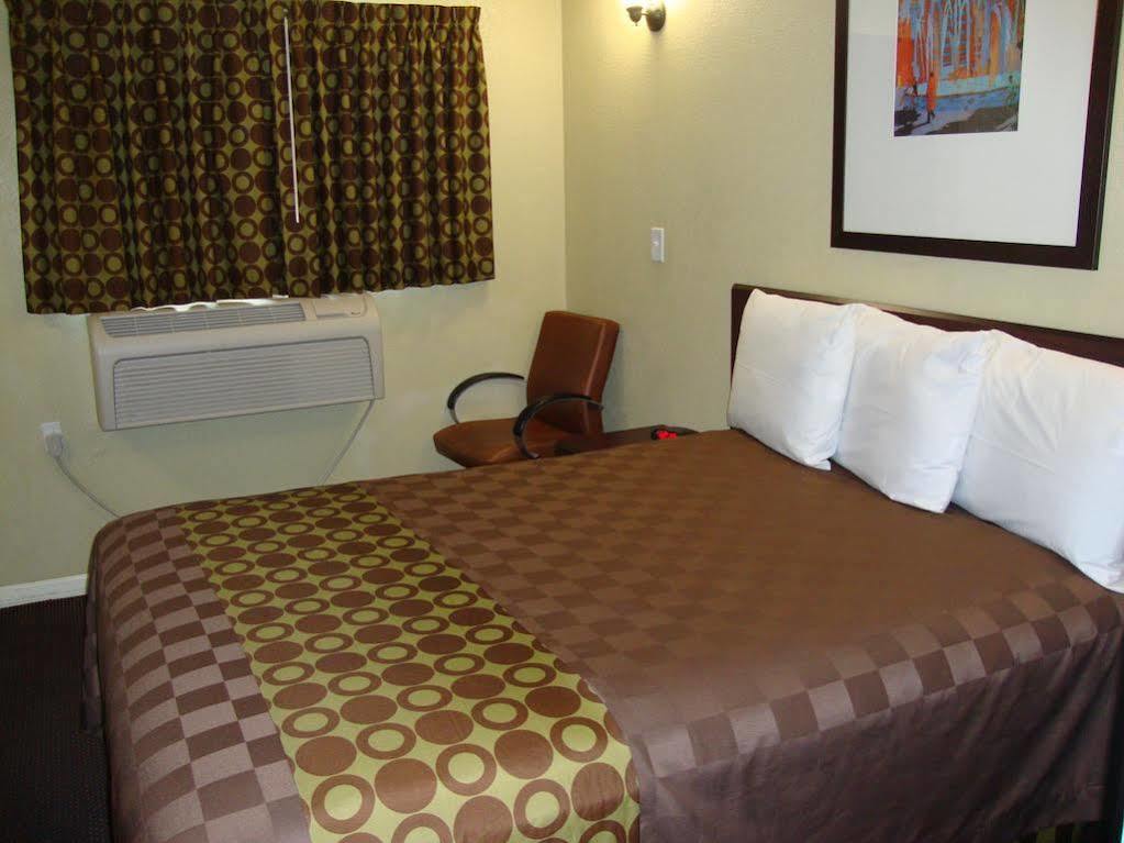 Oasis Sacramento- Elk Grove Sacramento